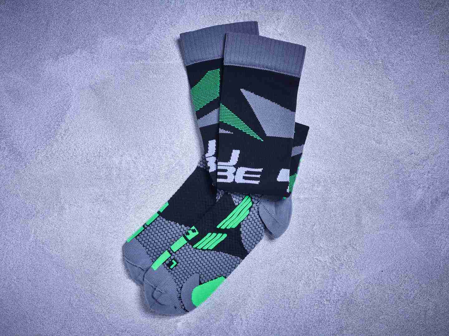 CUBE Socken Action Essentials Schwarz/Grau/Grün