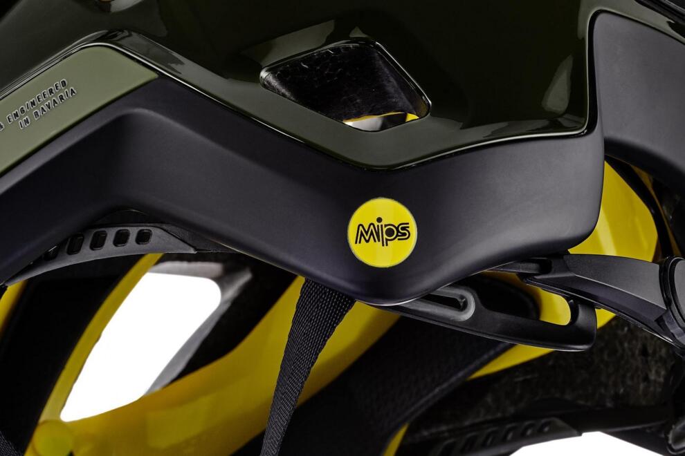 Casco CUBE Strover verde oliva