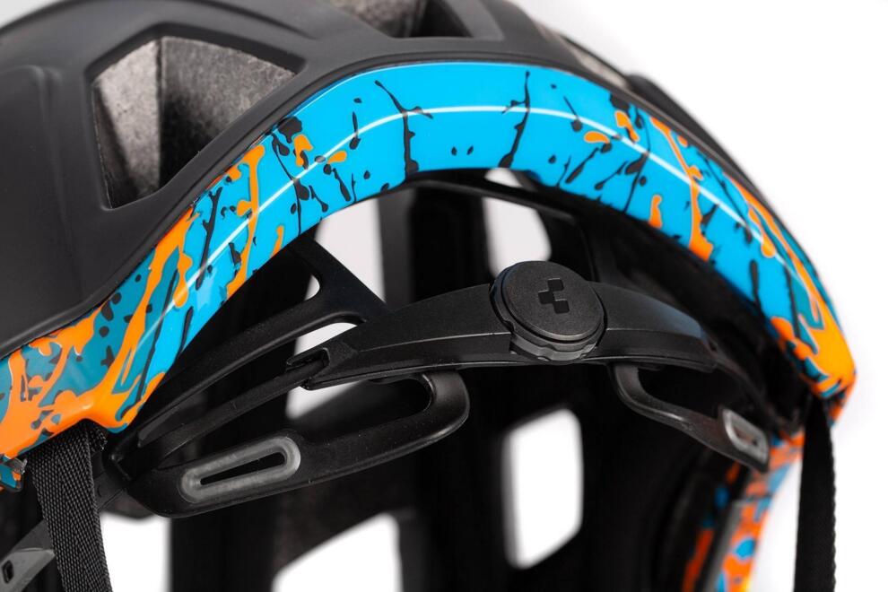 cube badger fahrradhelm CUBE Helm Badger Black/Splash – Mcrbikes