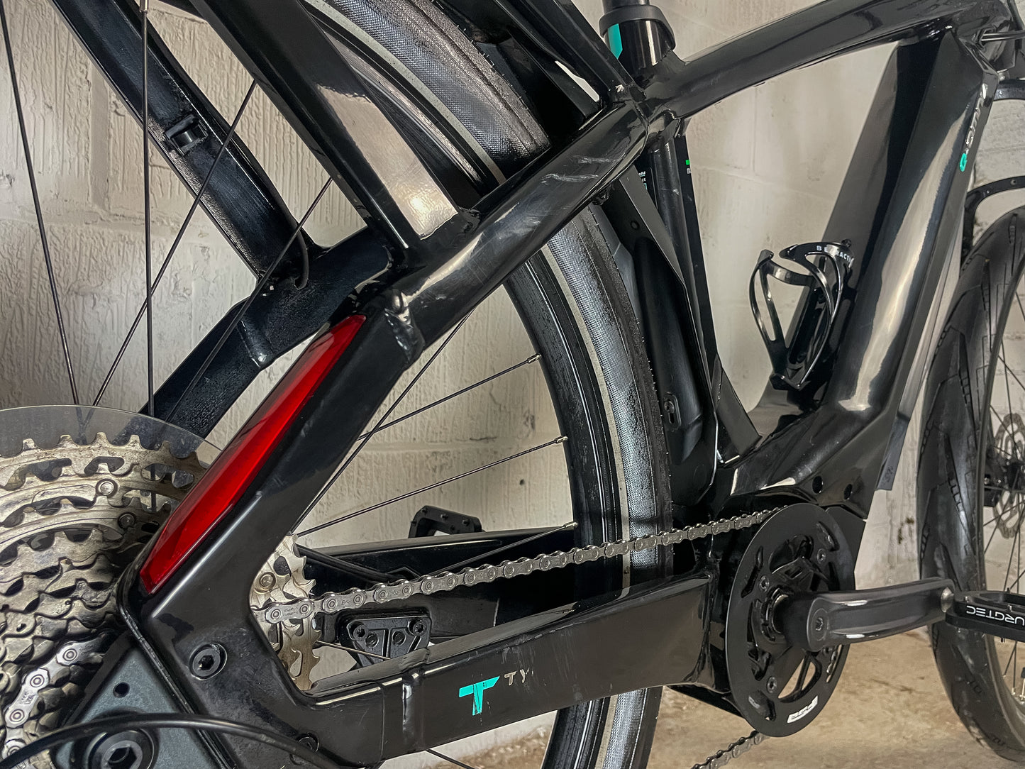 Bianchi E-OMNIA T-TYPE G XT 2021 Electric Hybrid Bike *Only 490 Miles Rode*