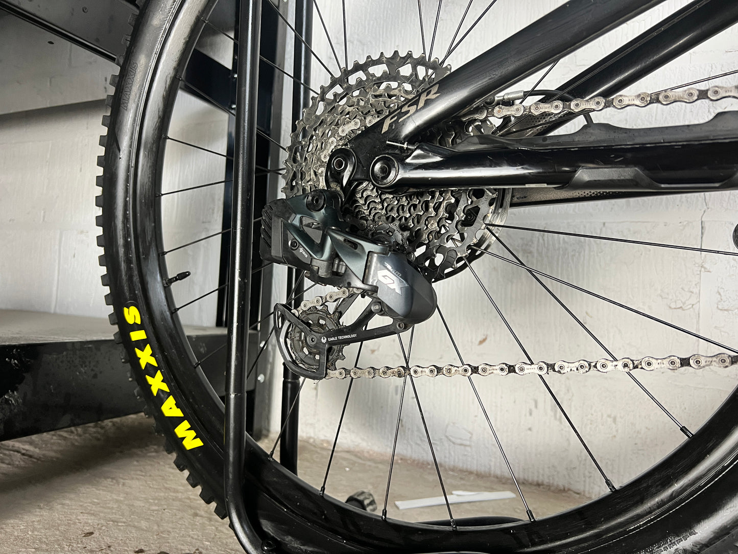 Specialized Turbo Levo SL Comp Carbon 2022 Electric Mountain Bike *Only 60 Miles Rode*