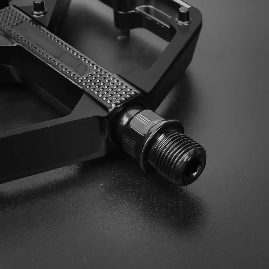 Pedales ligeros de aluminio Mcr