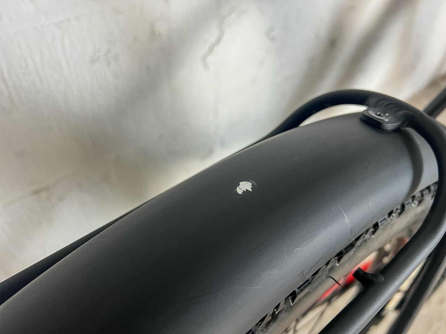 TREK ALLANT+ 9.9 250W 2022 CARBON ELECTRIC HYBRID BIKE *Only 400 Miles Rode*