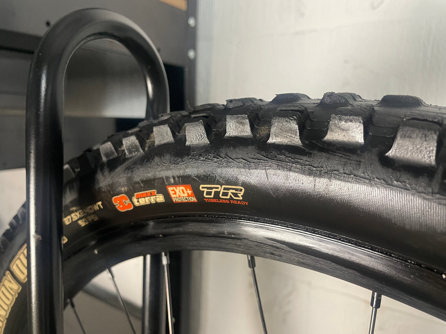 Specialized Levo Comp Alloy G3 Electric Mountain Bike *Only 5 Miles Rode*