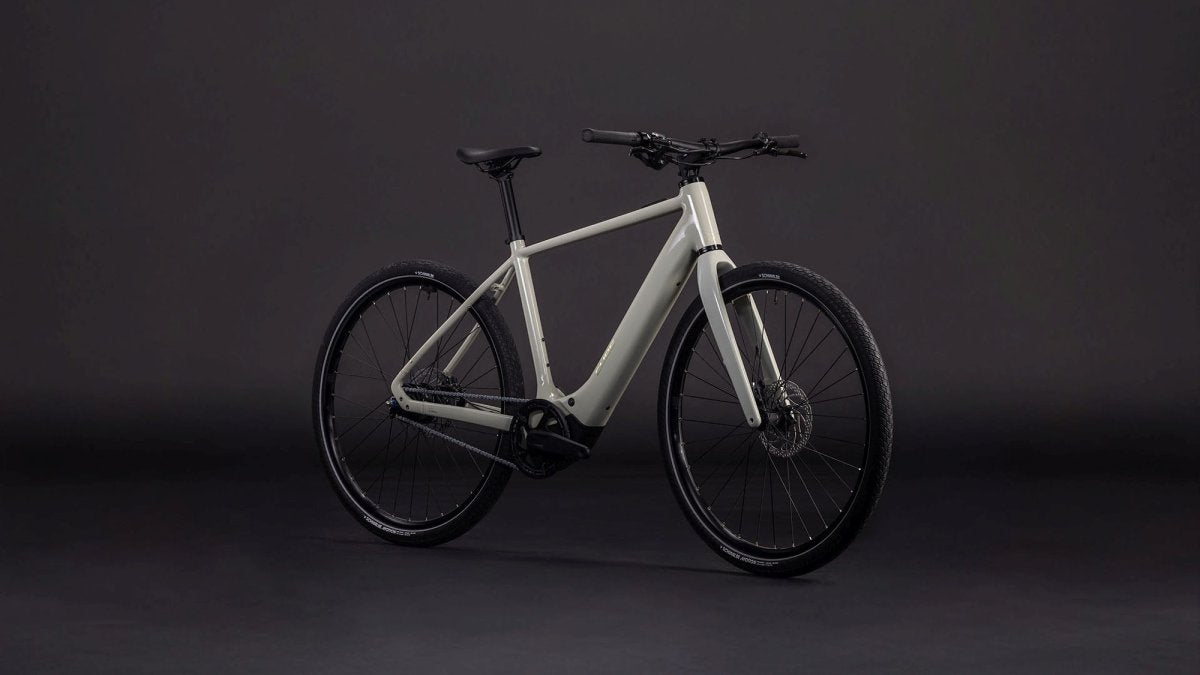 CUBE EDITOR HYBRID SLX 400X REEDBEIGE/CHROME 2026