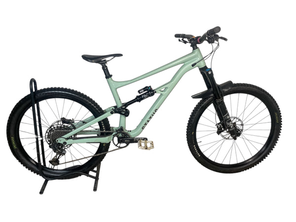 Specialized Status 160 2023 Full Suspension Mountain Bike