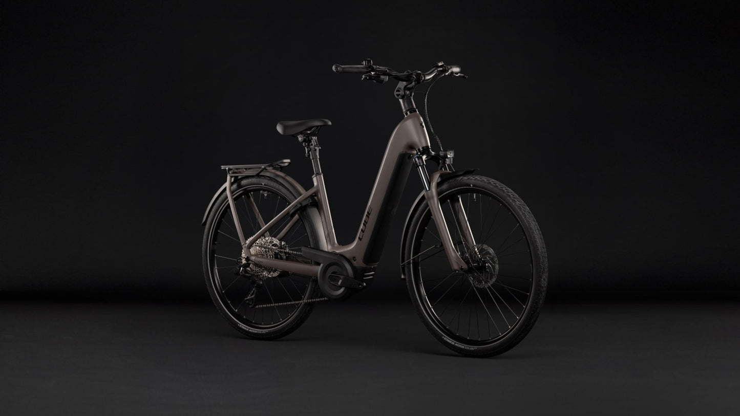 CUBE KATHMANDU HYBRID ONE 800 CEDAR/CHROME 2027