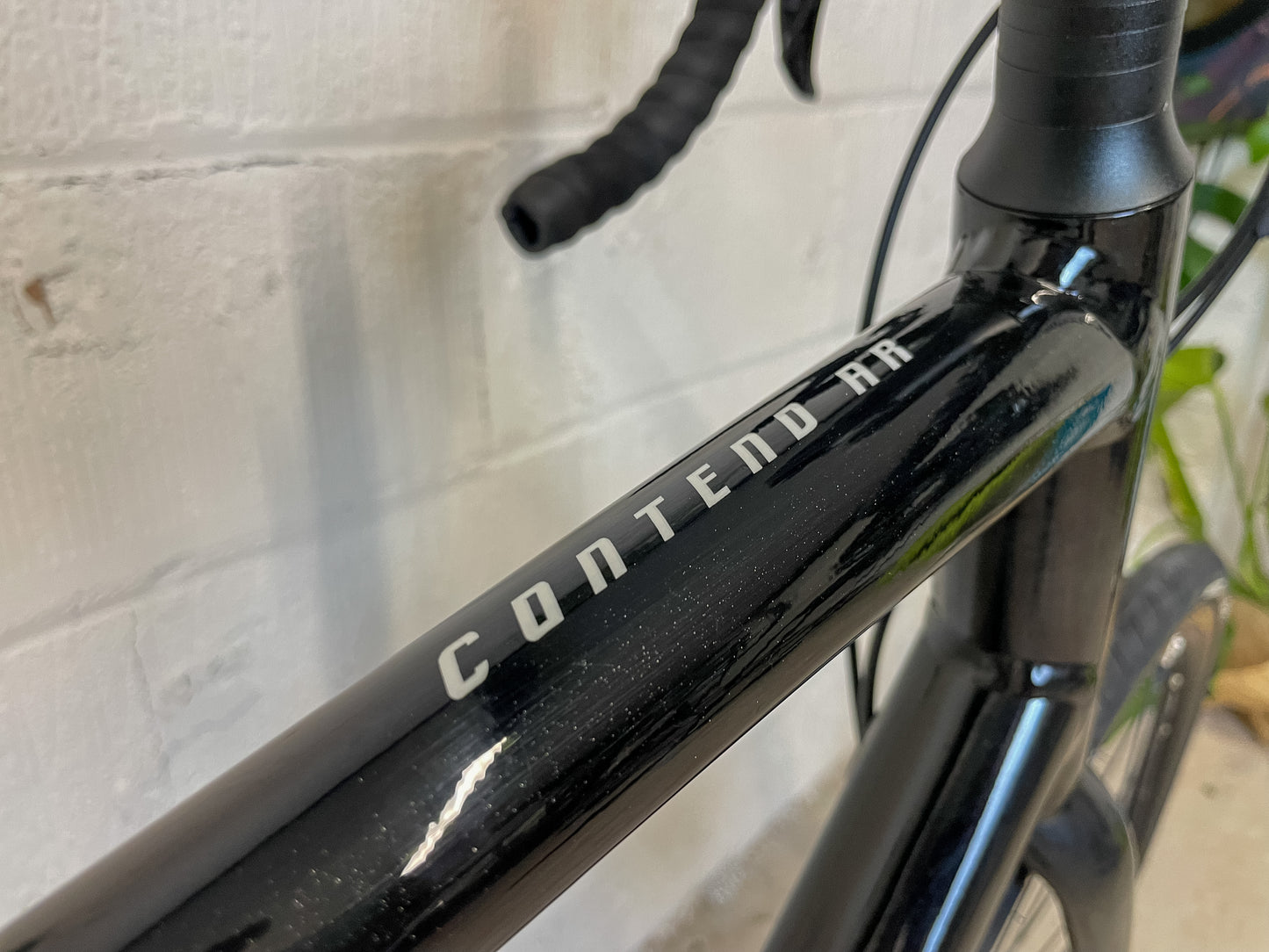 Giant Contend AR 3 Disc Road Bike