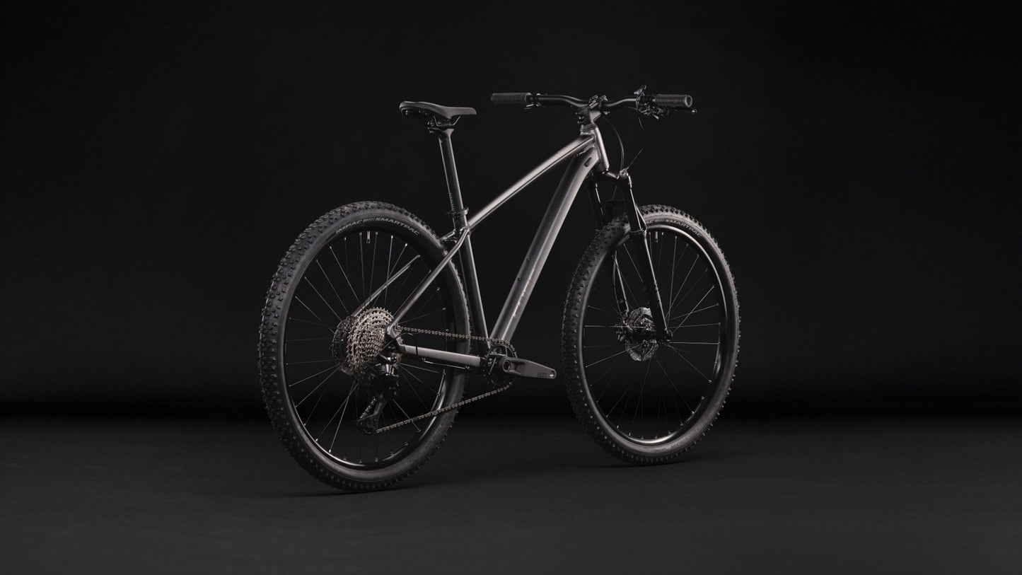 CUBE AIM SLX SLATEBLACK/CHROME 2027