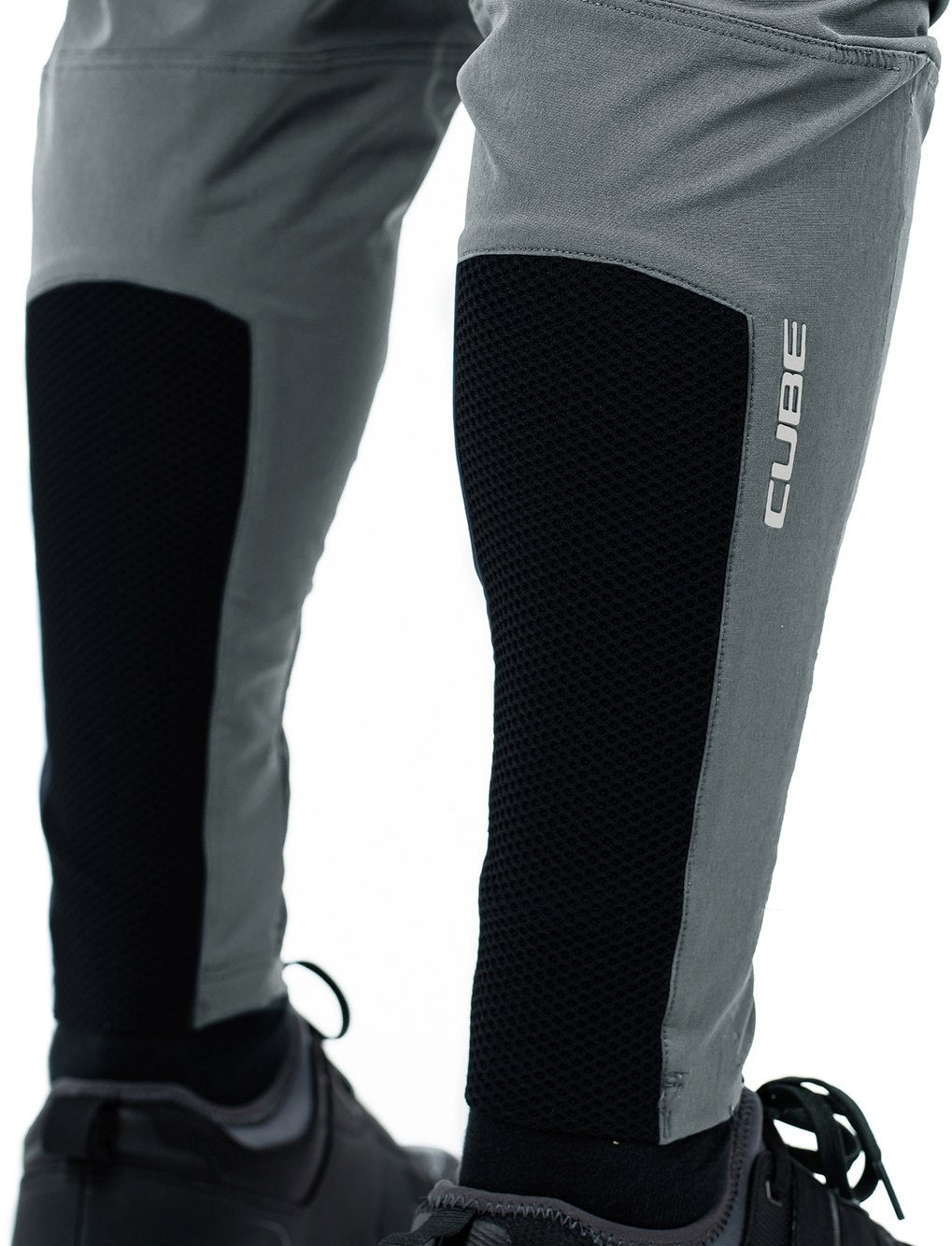 CUBE Edge Baggy Hose Grau