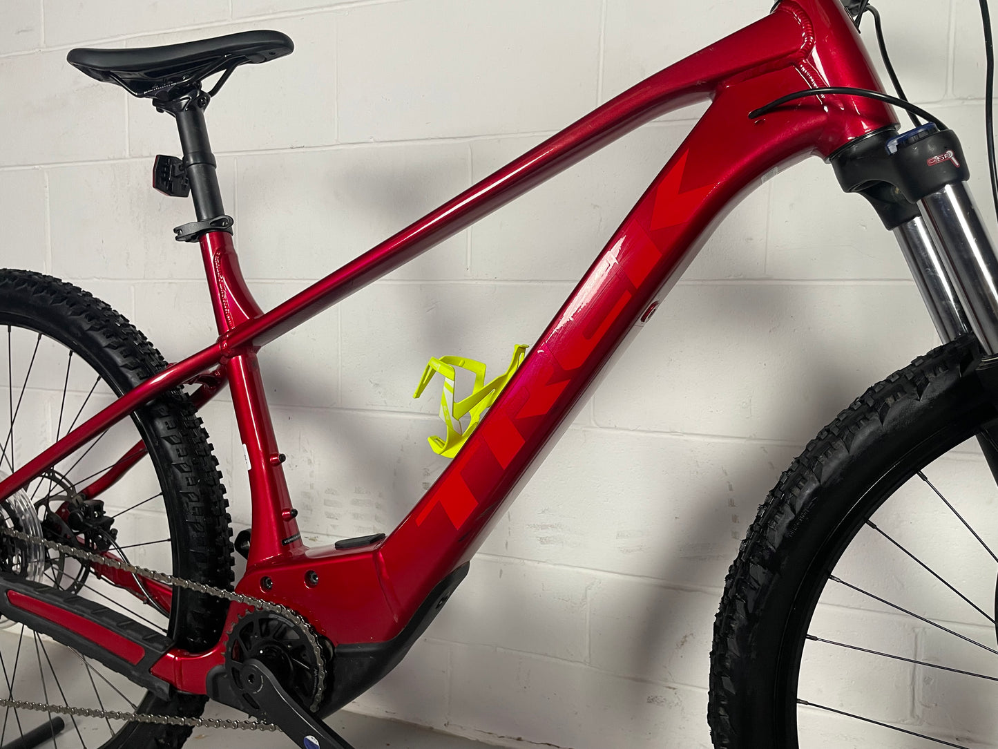 Trek Marlin+ 6 2024 Electric Mountain Bike-Only 66 Miles Rode