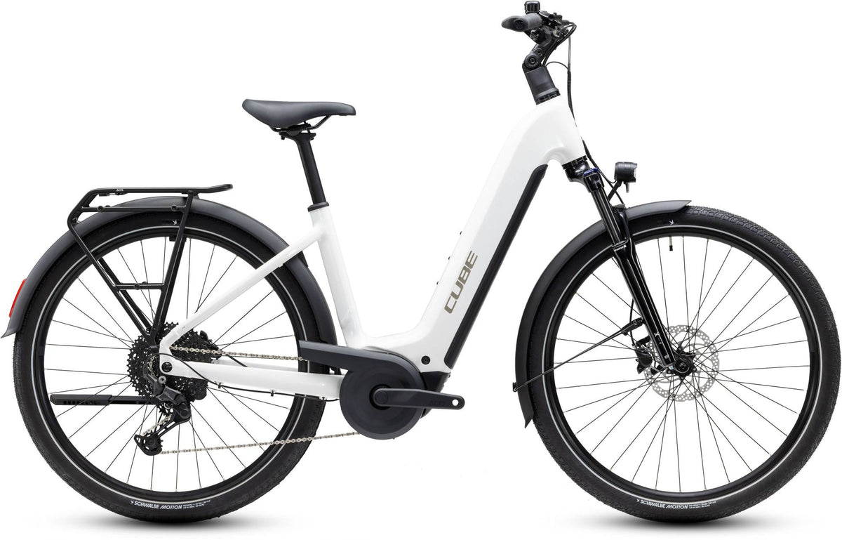 CUBE TOURING HYBRID ONE 600 METALLICWHITE/CHROME