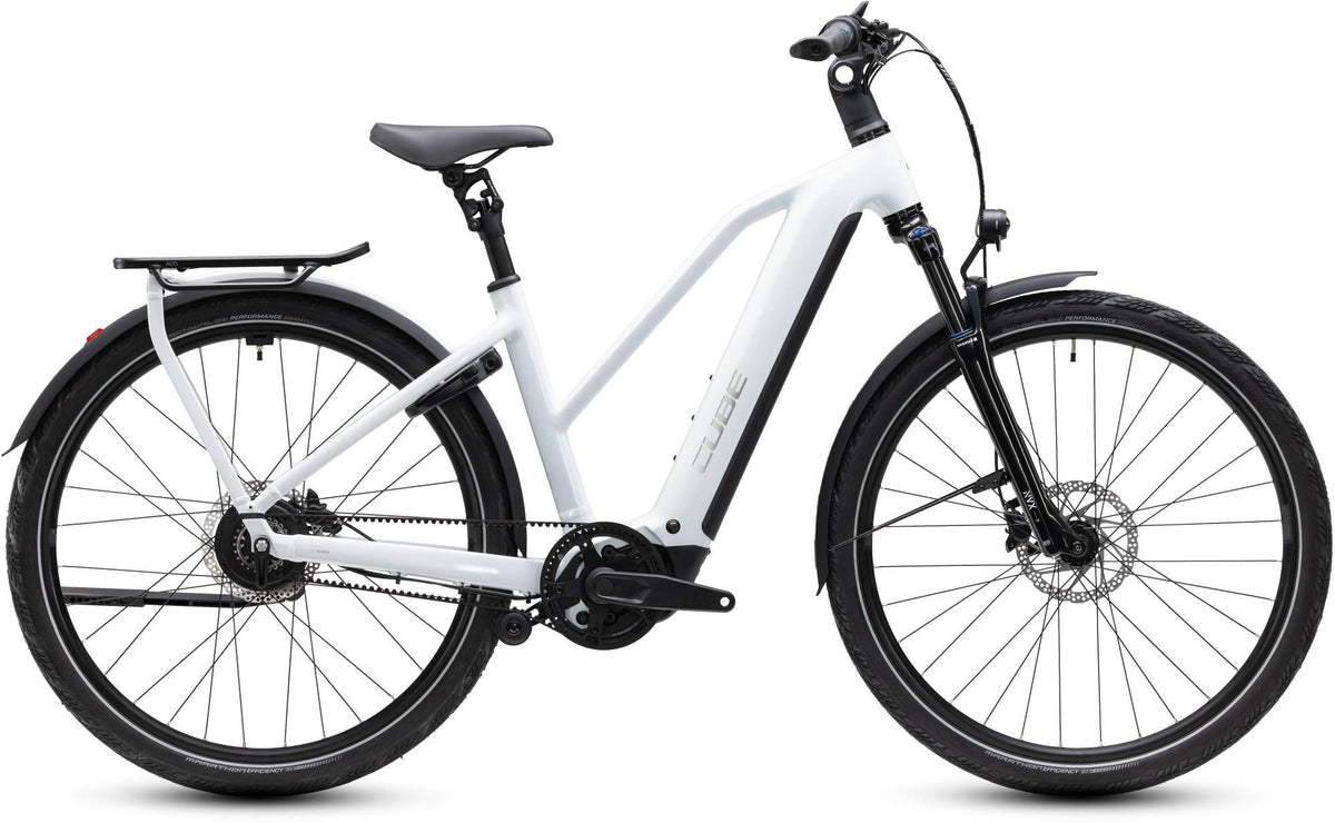 CUBE KATHMANDU HYBRID DELUXE PRO 800 METALLICWHITE/CHROME