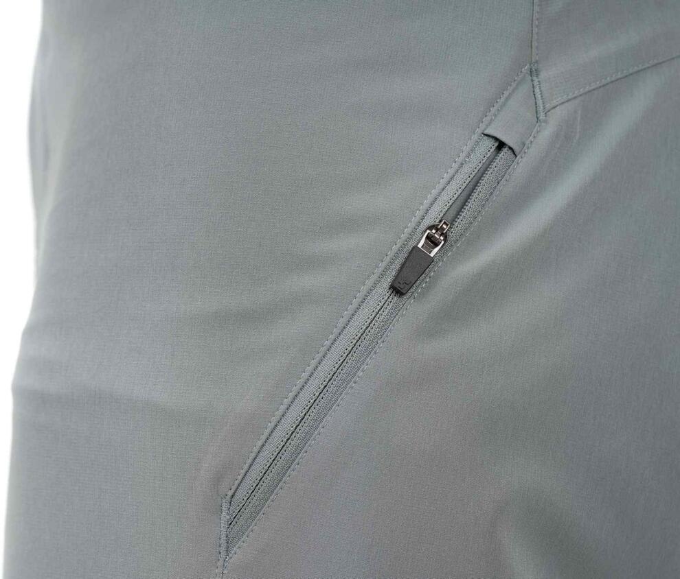 CUBE Edge Lightweight Baggy Shorts Grey