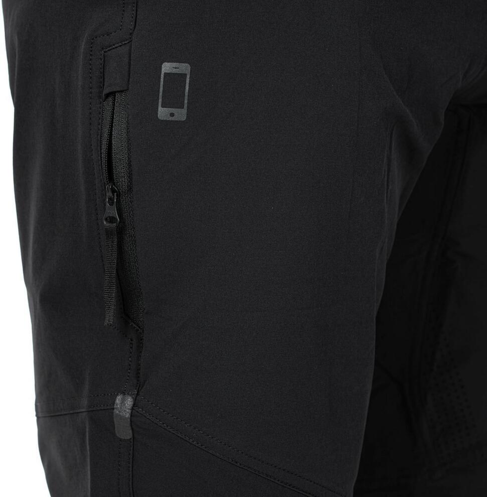 CUBE Edge Baggy Shorts X Actionteam Schwarz