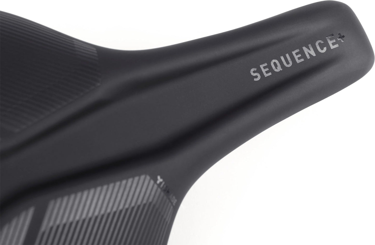 Natural Fit Saddle Sequence+ Black