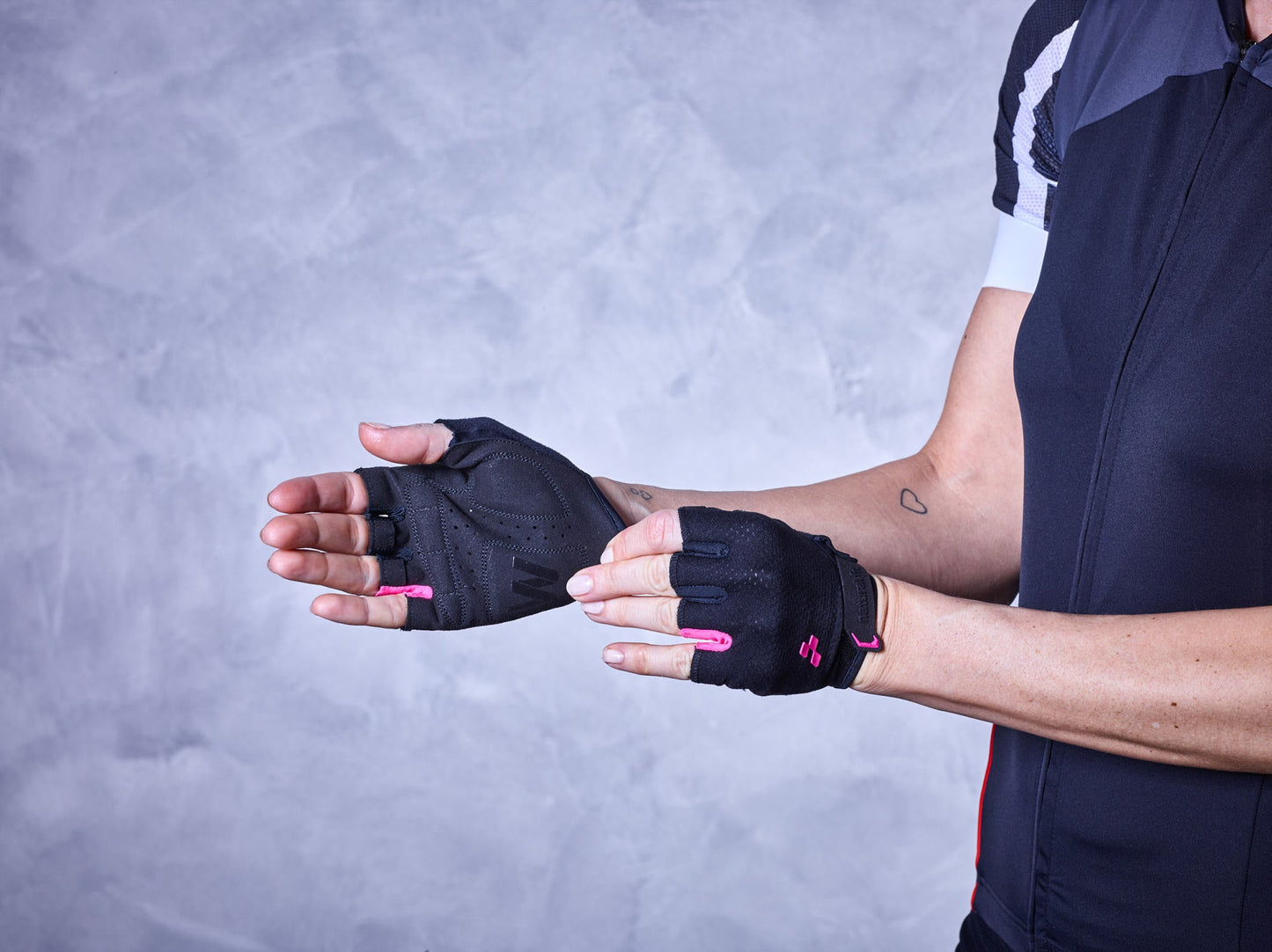 CUBE Nf Ws Handschuhe Kurzfinger Schwarz/Pink