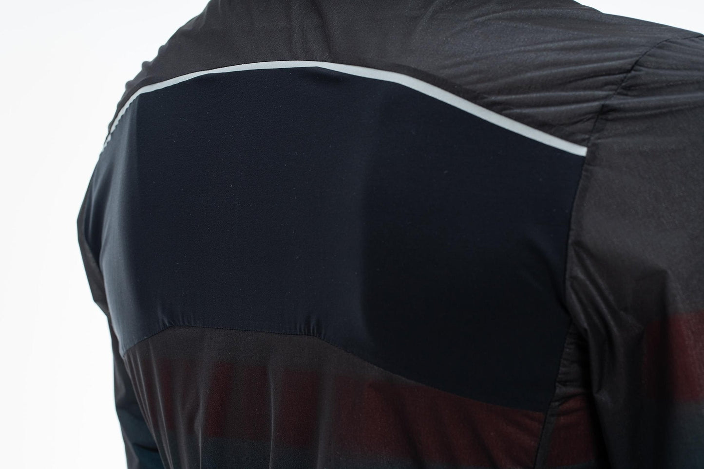 Chaqueta cortavientos negra Teamline de CUBE