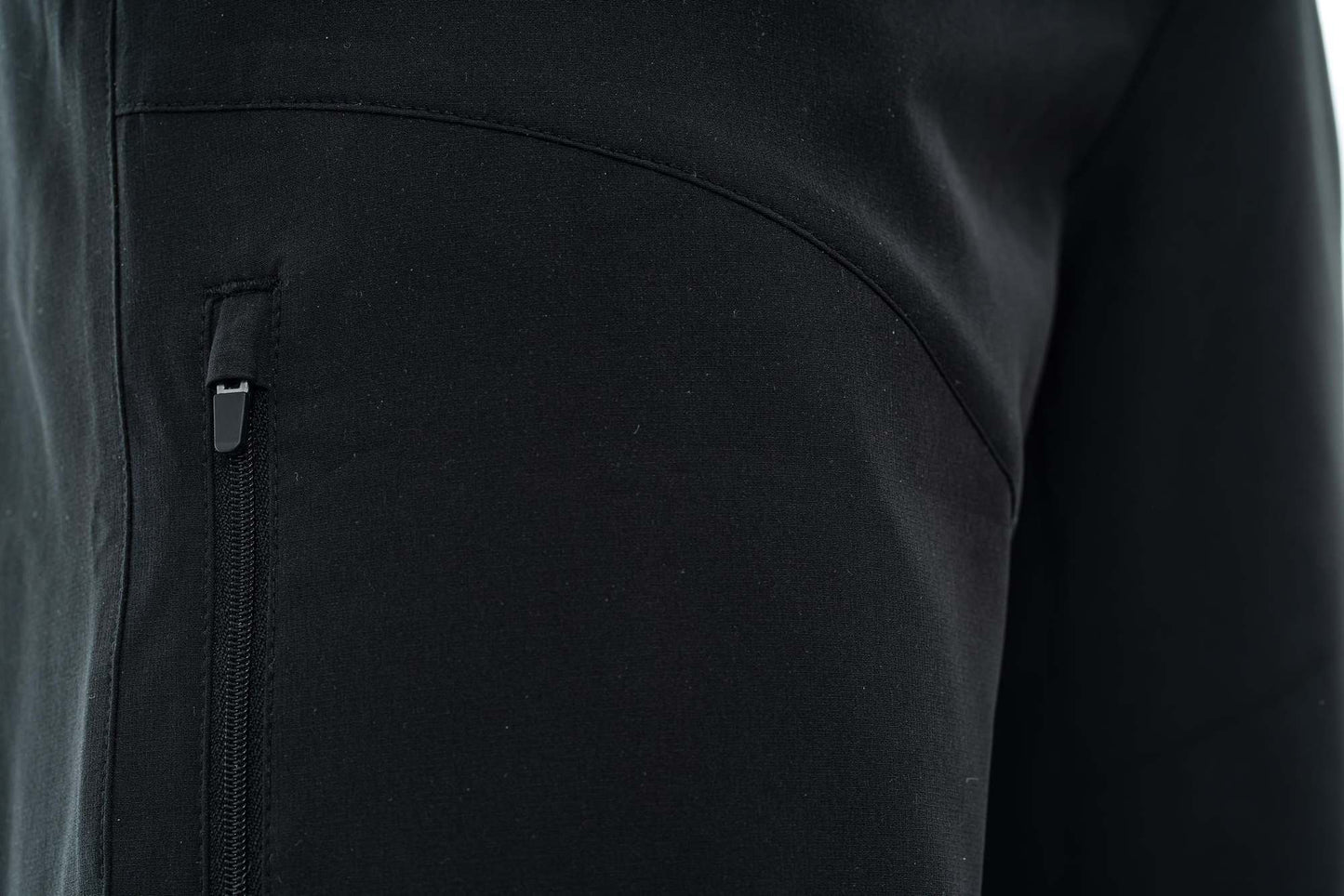 CUBE Atx Baggy Shorts Cmpt Schwarz