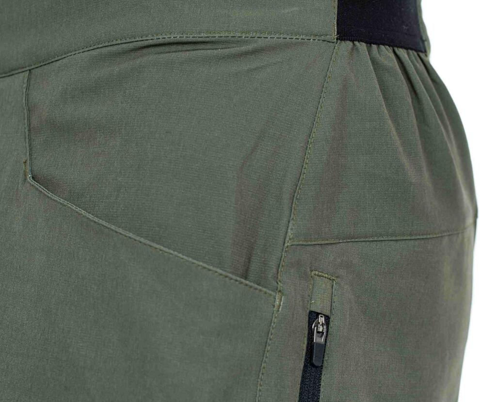 CUBE Atx Baggy Shorts Cmpt Dunkeloliv