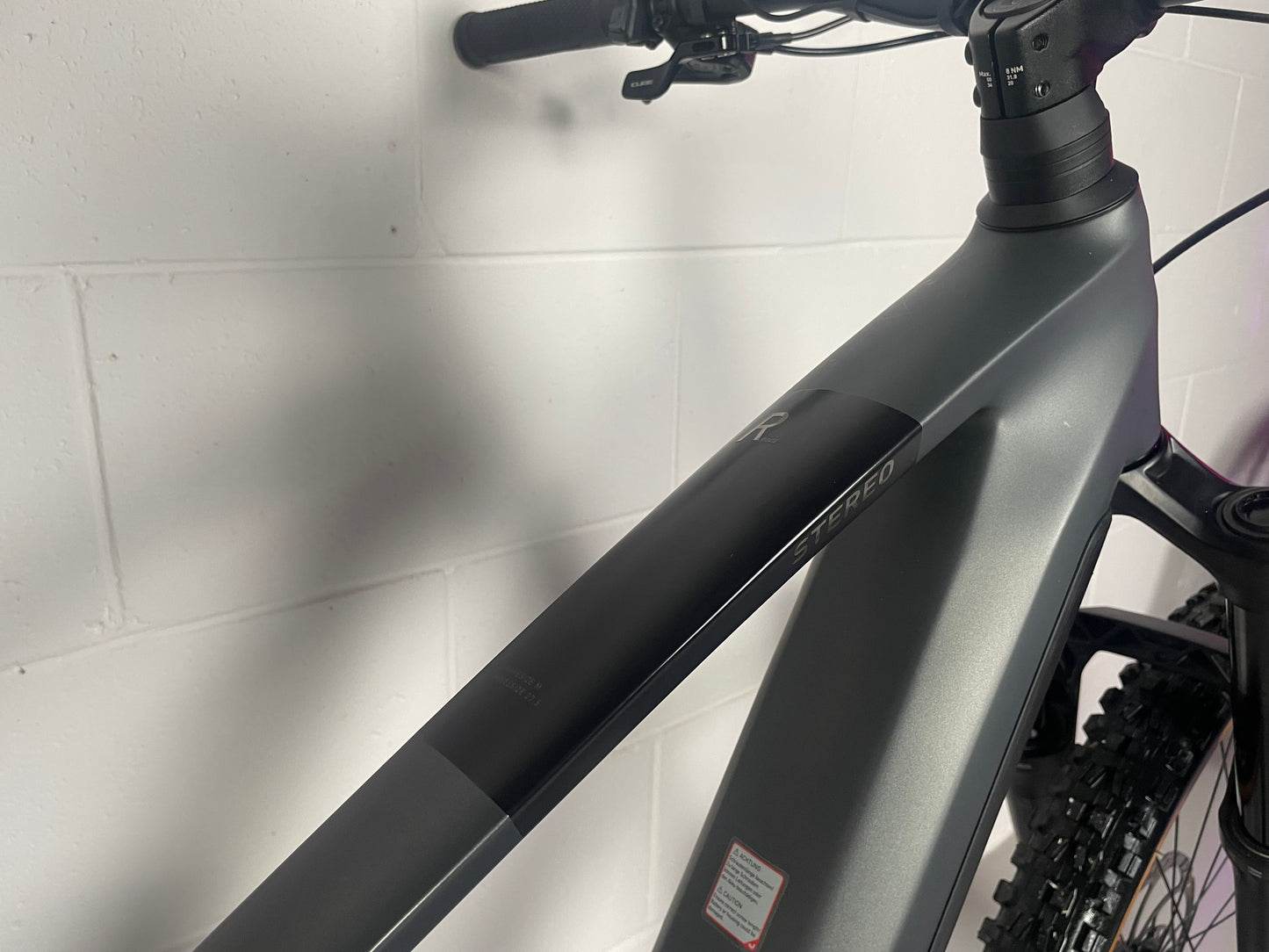 Cube Stereo Hybrid 160 HPC Race 750 2024 Electric Mountain Bike *Only 230 Miles Rode*