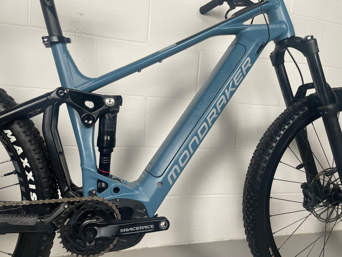 Mondraker Chaser X Electric Urban Bike 2024 *Only 60 Miles Rode*