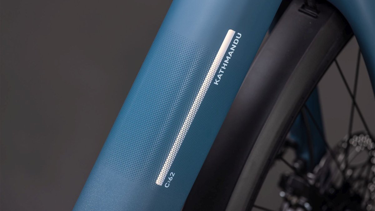 CUBE KATHMANDU HYBRID C:62 PRO 400X SPECTRALBLUE/PRISM 2026