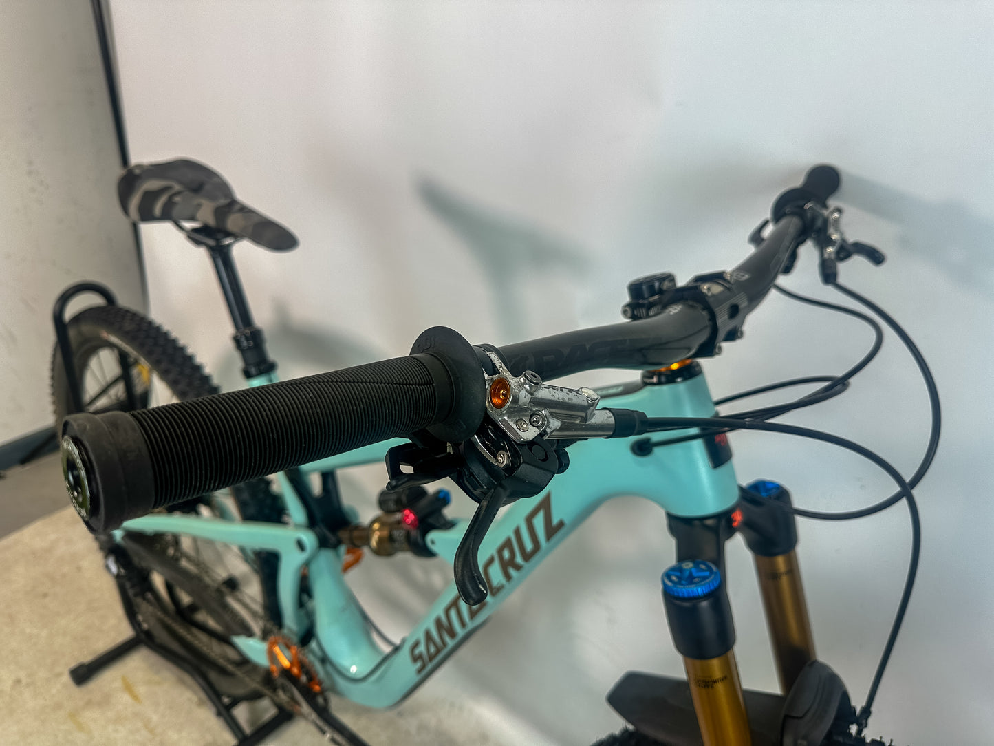 Santa Cruz Hightower LT Carbon CC 2019 Full Suspension Mountain
