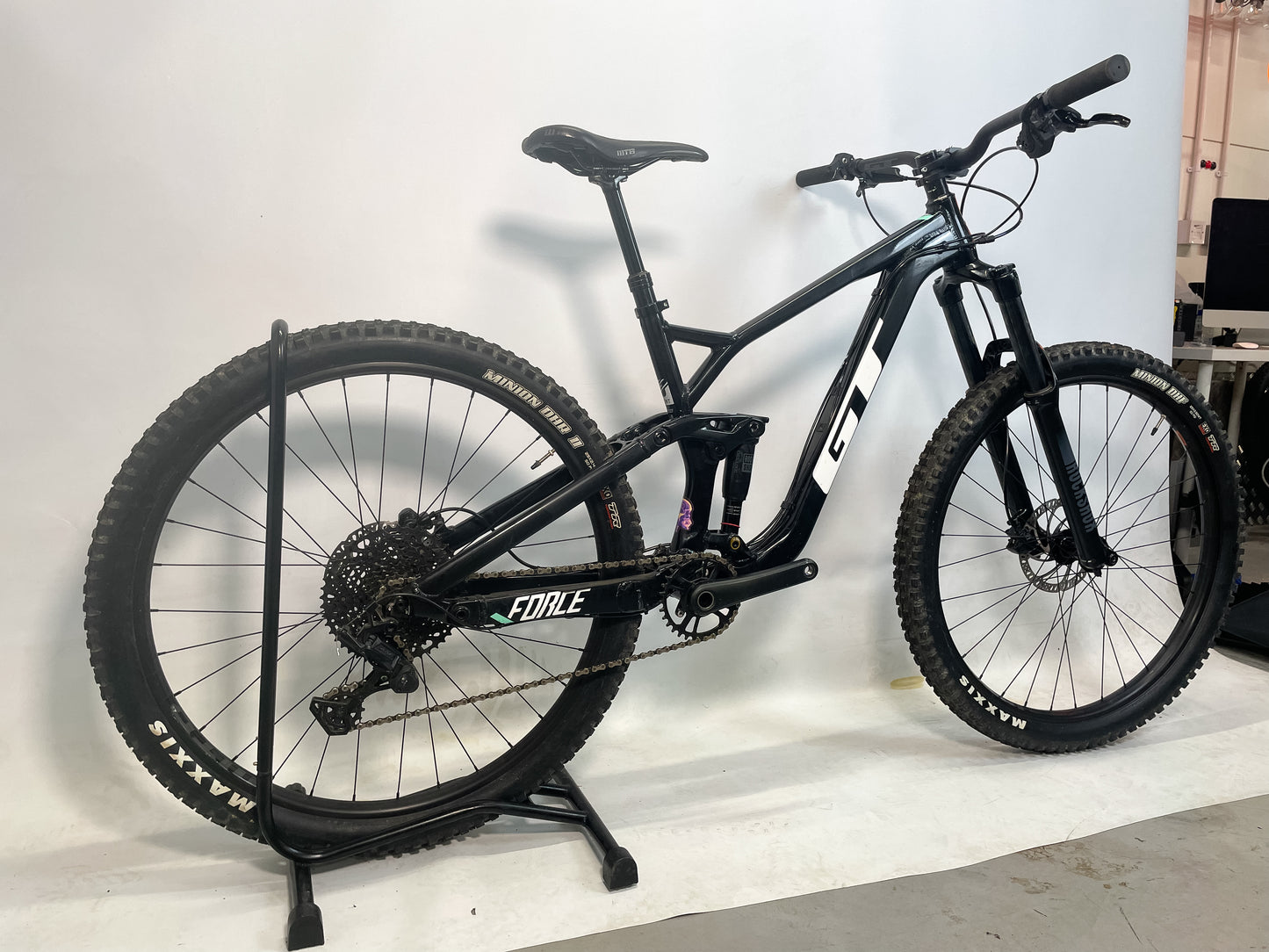 GT Force Sport 
Full Suspension Mountain Bike