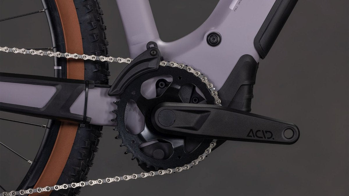 CUBE REACTION HYBRID PERFORMANCE 600 PLUMGREY/BLACK 2026