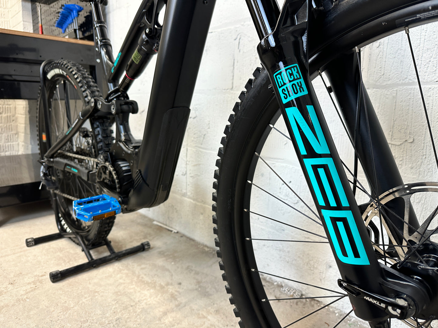 Whyte E-160 S Enduro 2024 Electric Mountain Bike