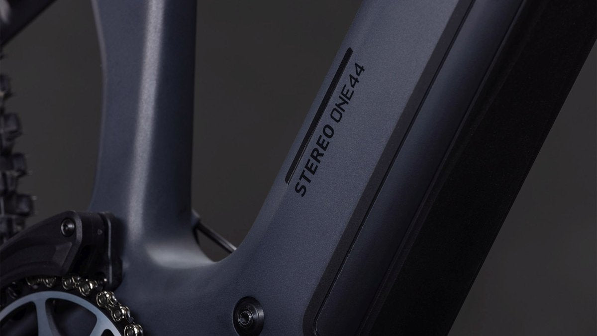CUBE STEREO HYBRID ONE44 HPC SLX 800 SLABGREY/ORANGE 2026