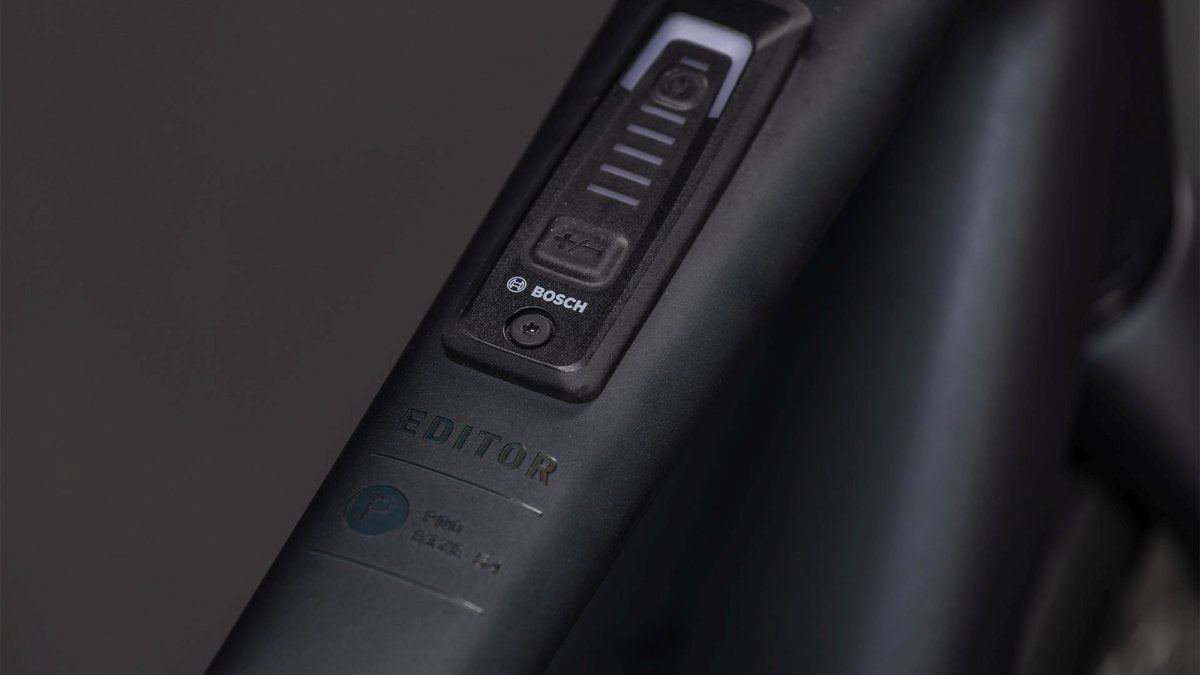 CUBE EDITOR HYBRID PRO 400X FE COAL/PRISM 2026