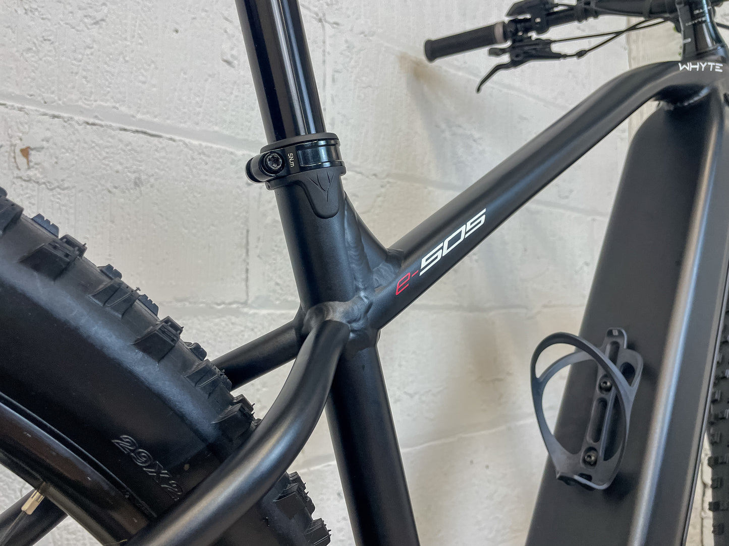 Whyte E-505 2024 Electric Mountain Bike *Only 15 Miles*