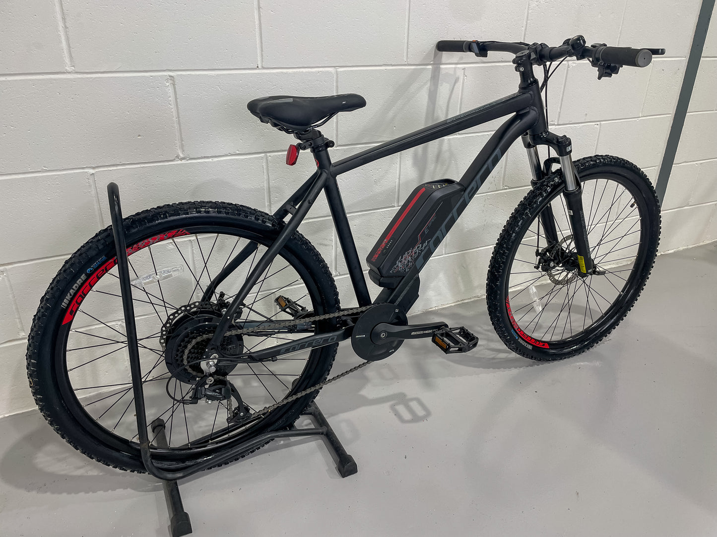 Carrera Vengeance 2025 Electric Mountain Bike*Only 20 Miles Rode*