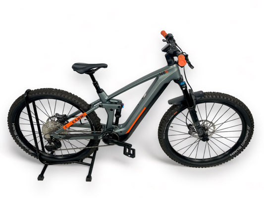Cube Stereo Hybrid 140 HPC SL 750wh 2022 Electric Mountain Bike *Only 36 Miles*