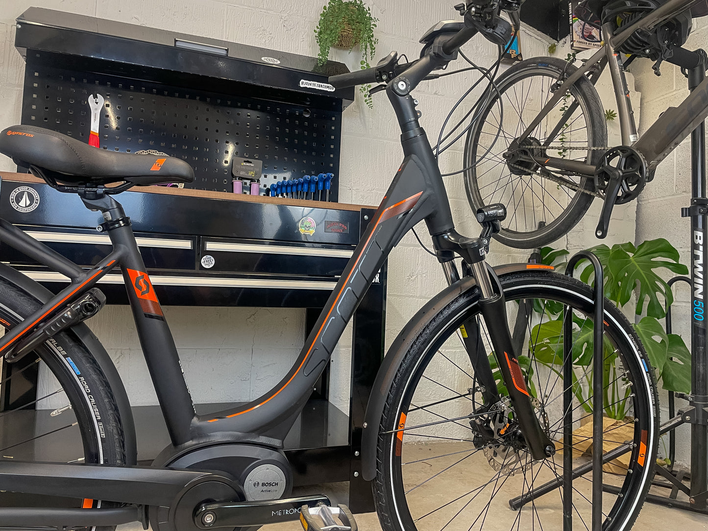 Scott E-Sub Active Unisex 2018 Electric Hybrid Bike