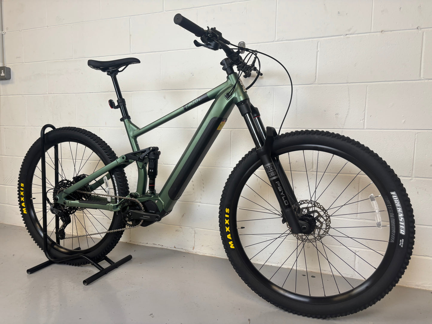 VooDoo Canzo-E 2026 Electric Mountain Bike - Brand New