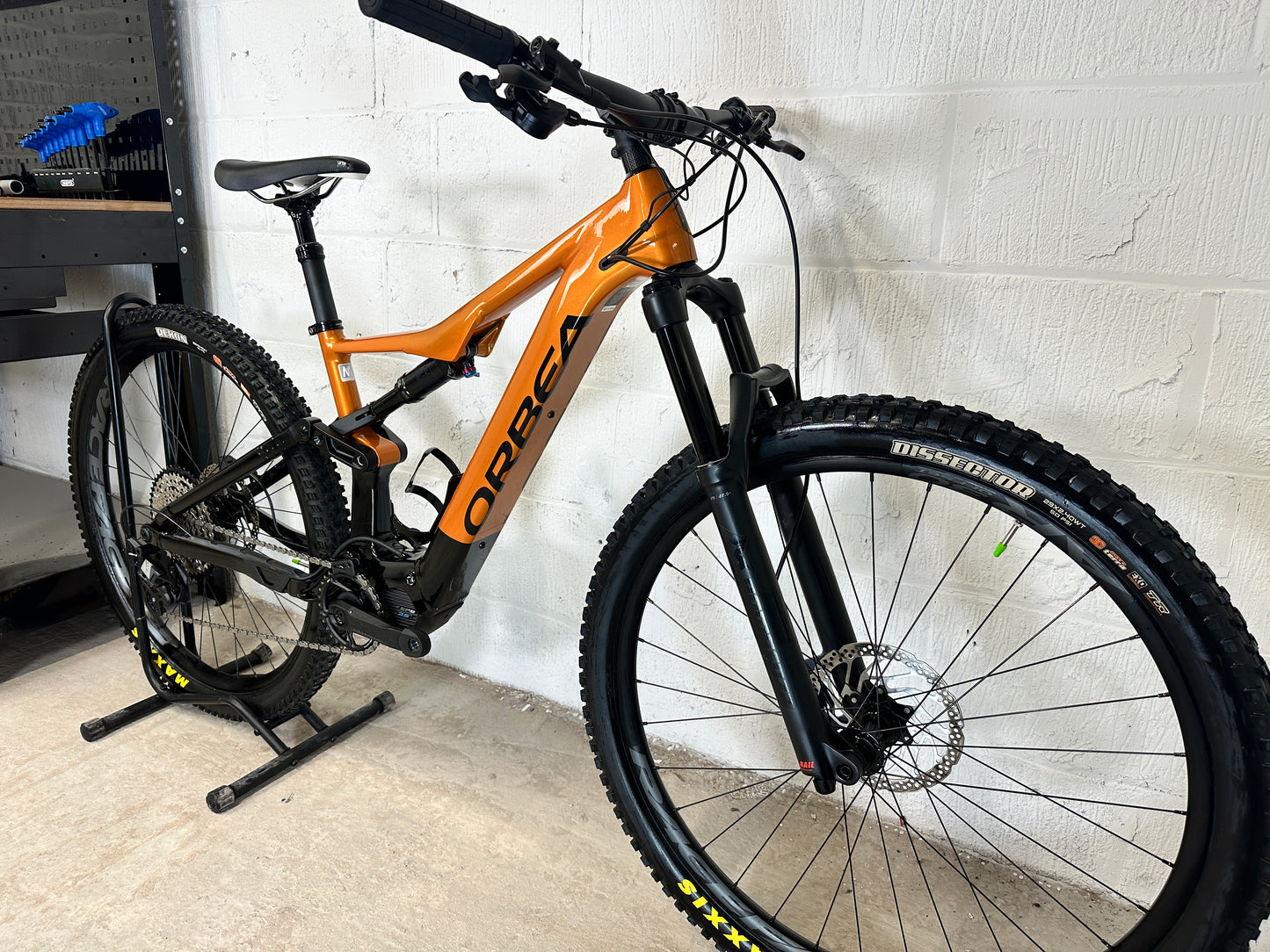 Orbea Rise H30 2023 Electric Mountain Bike *Only 400 Miles*
