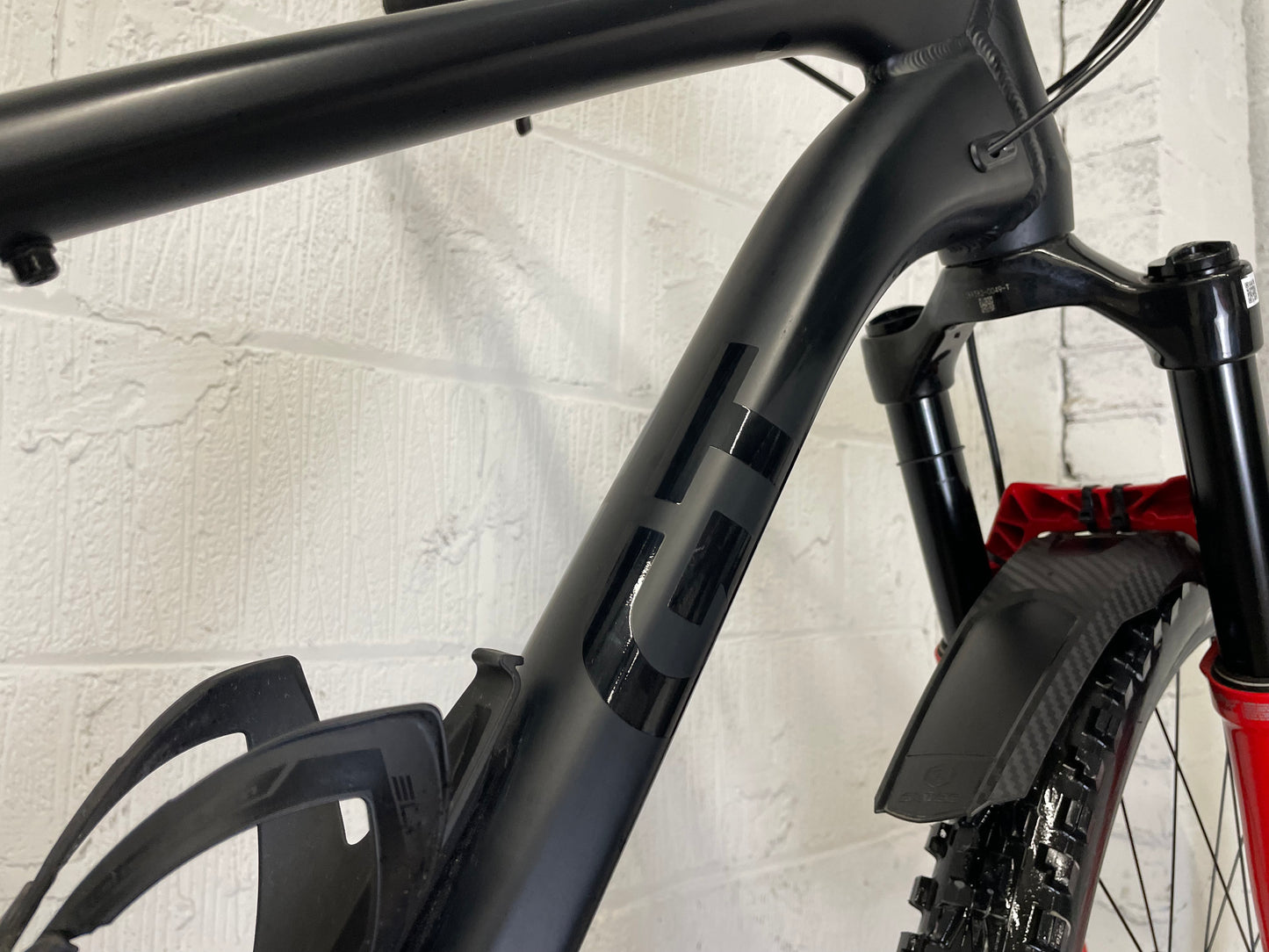 GT Sensor Comp 29er 2024 Full Suspension Mountain Bike