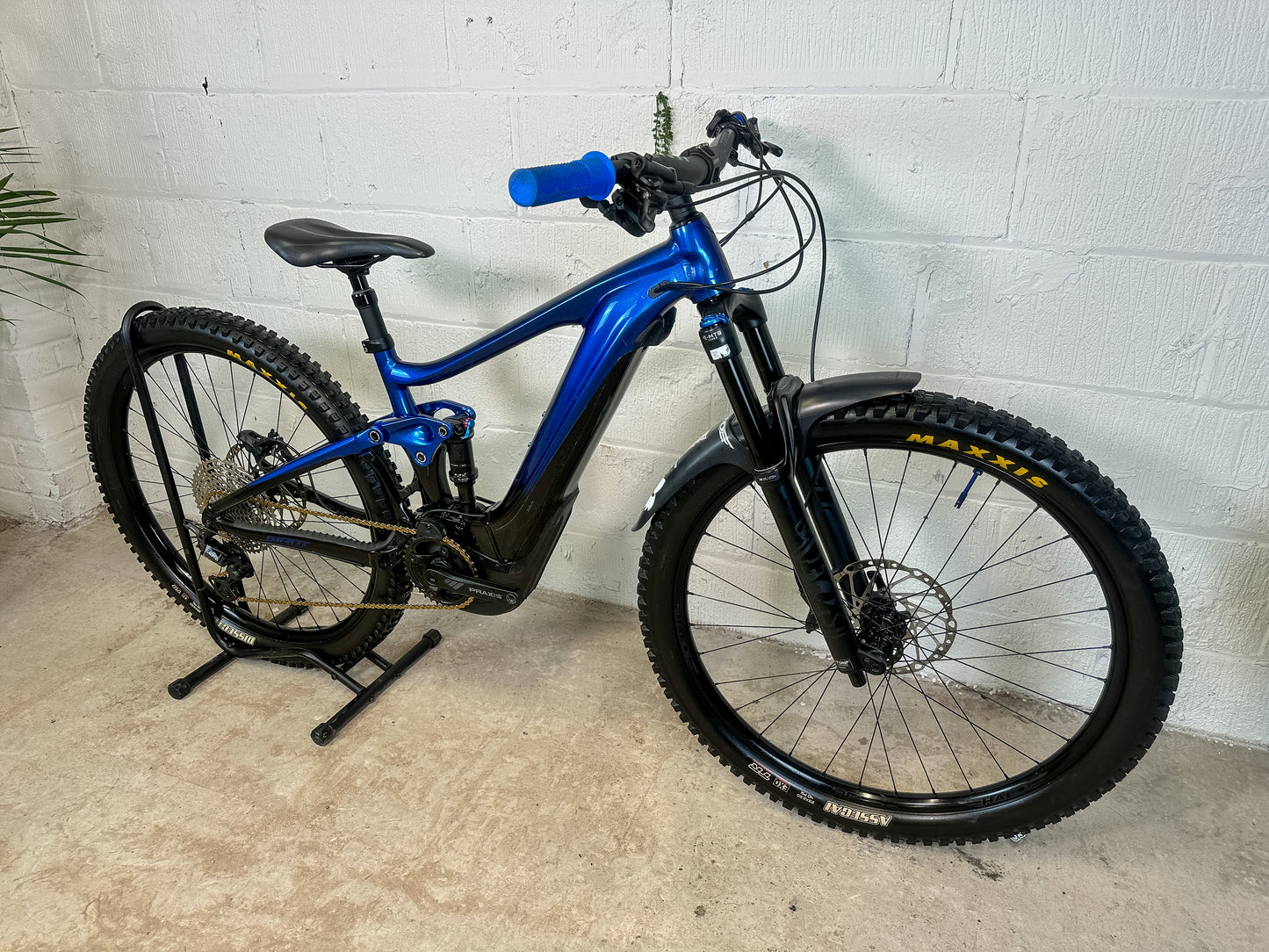 Giant Trance X E+ Pro 29 2 2023 Electric Mountain Bike