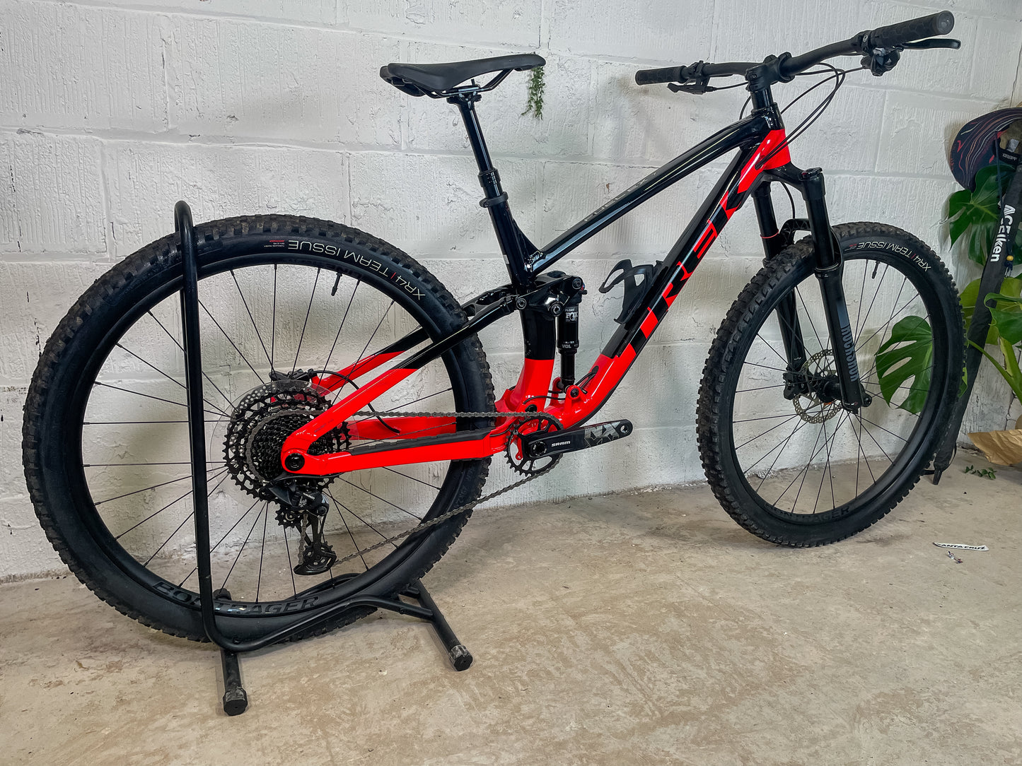 Bicycle 2017 Trek Fuel Ex Review Trek Fuel EX 29 Mountain Bike