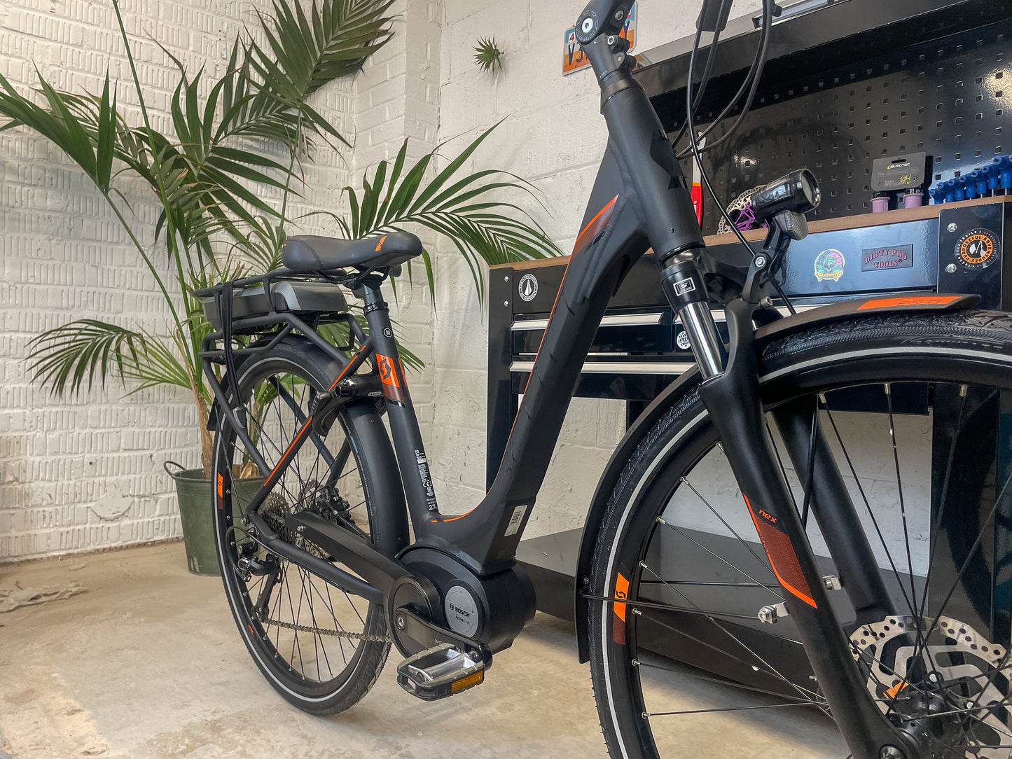 Scott E-Sub Active Unisex 2018 Electric Hybrid Bike