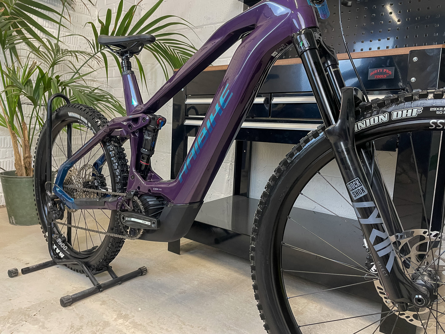 Haibike AllMtn CF 11 2023 750Wh Electric Mountain Bike