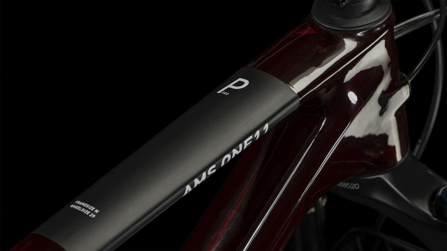 CUBE AMS ONE11 C:68X PRO 29 LIQUIDRED/CARBON 2026