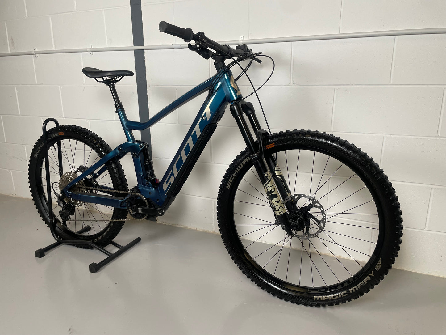 Scott Genius eRIDE 920 2022 Electric Mountain Bike *Only 326 Miles Rode*