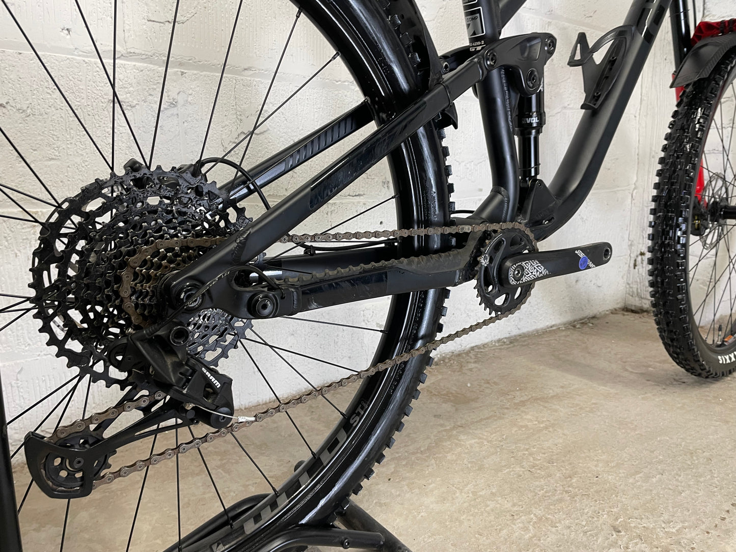 GT Sensor Comp 29er 2024 Full Suspension Mountain Bike