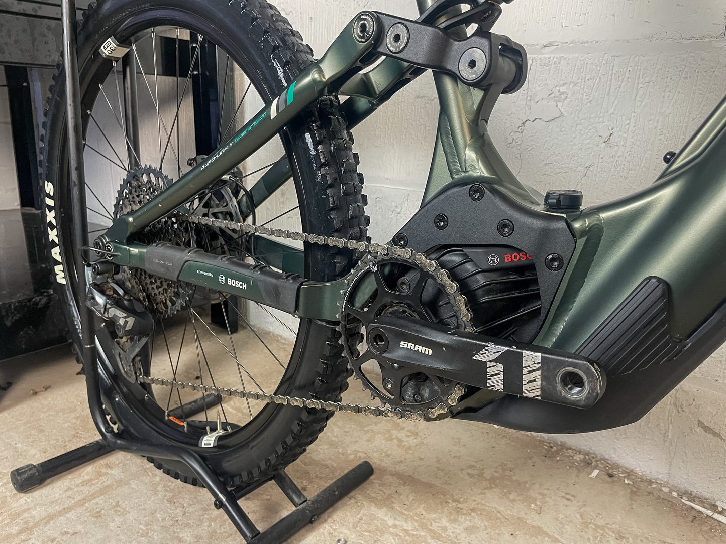 Whyte E-160 RS V2 2023 Electric Mountain Bike *Only 800 Miles Rode*