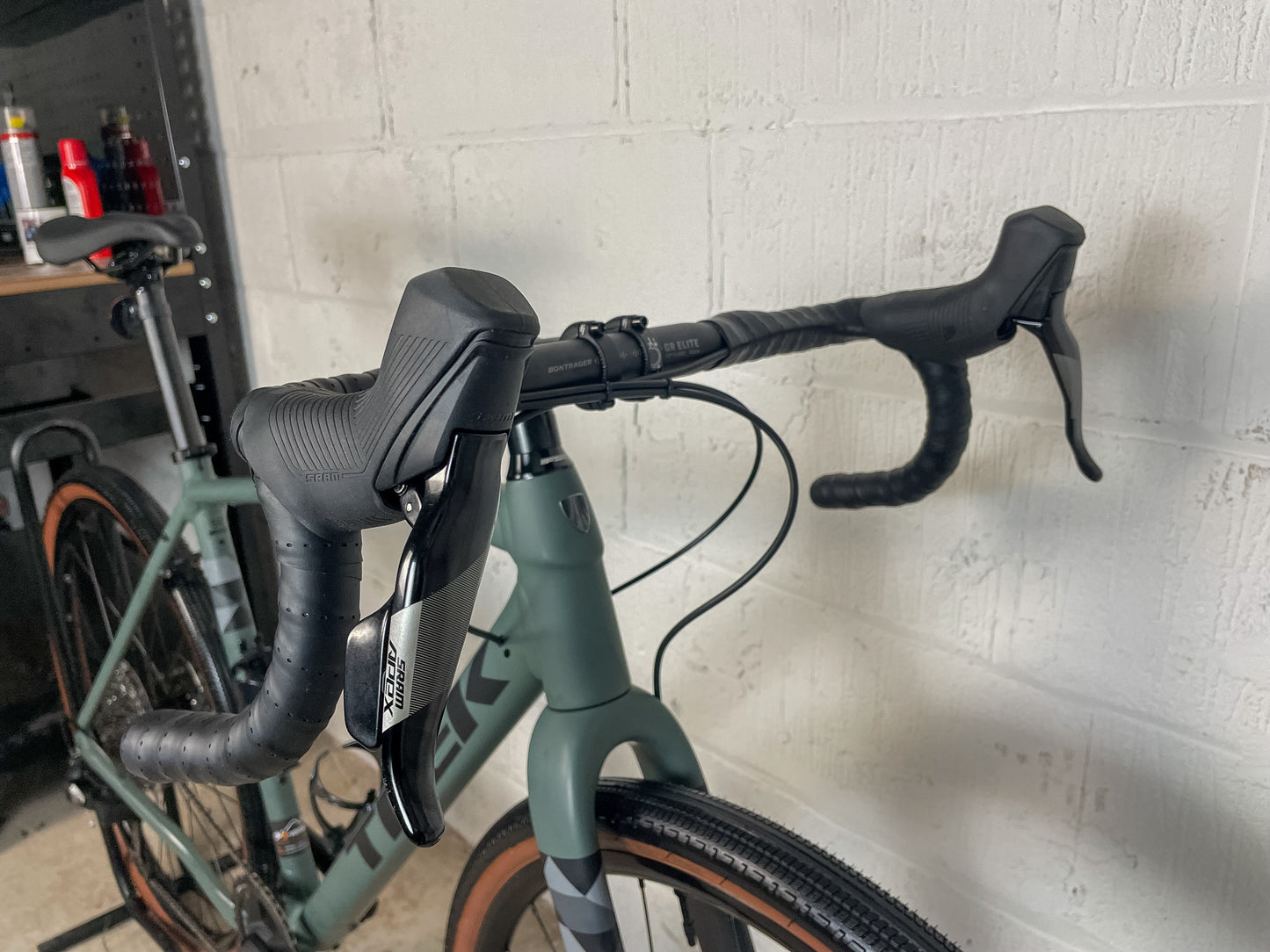 TREK  CHECKPOINT ALR 5 2025 GRAVEL ROAD BIKE *Brand New*