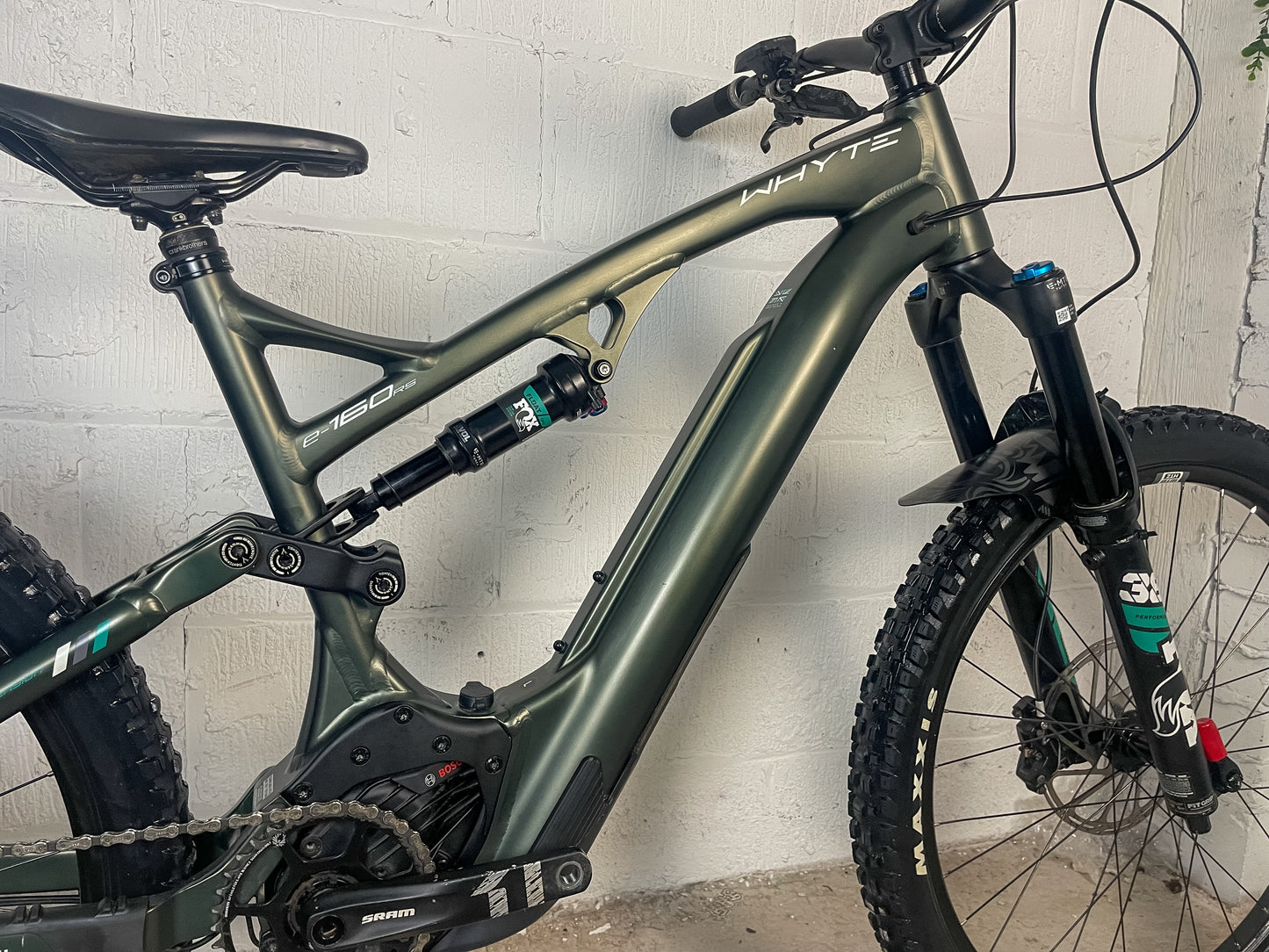 Whyte E-160 RS V2 2023 Electric Mountain Bike *Only 800 Miles Rode*